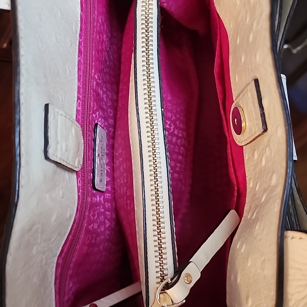 Kate Spade Charm City Cream Ostrich Bow Crossbody Satchel - Picture 6 of 10